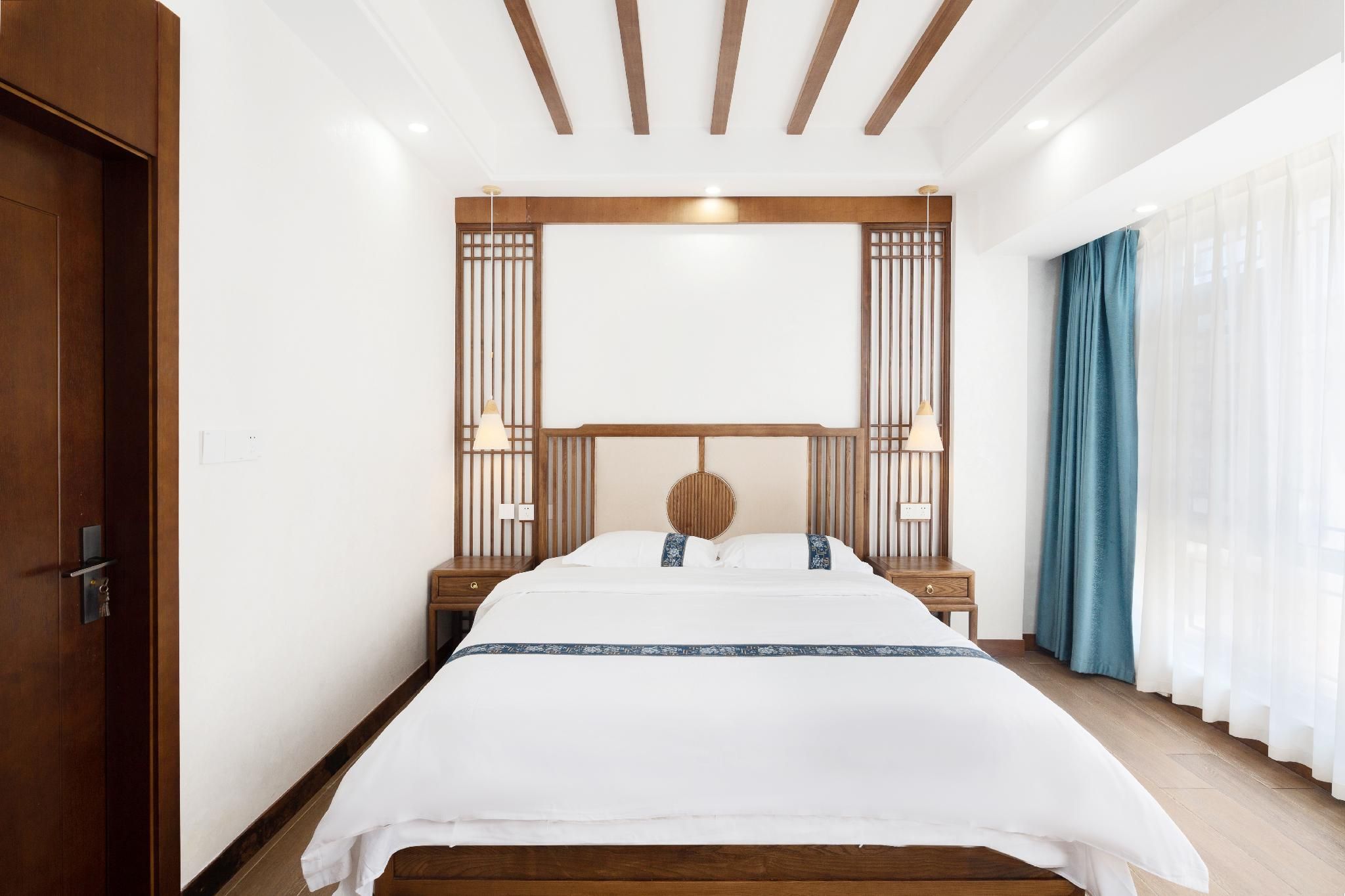 Floral Hotel Yujian Pusu Homestay Hengyang Nanyue Scenic Area Dadian Room with Queen Bed 3