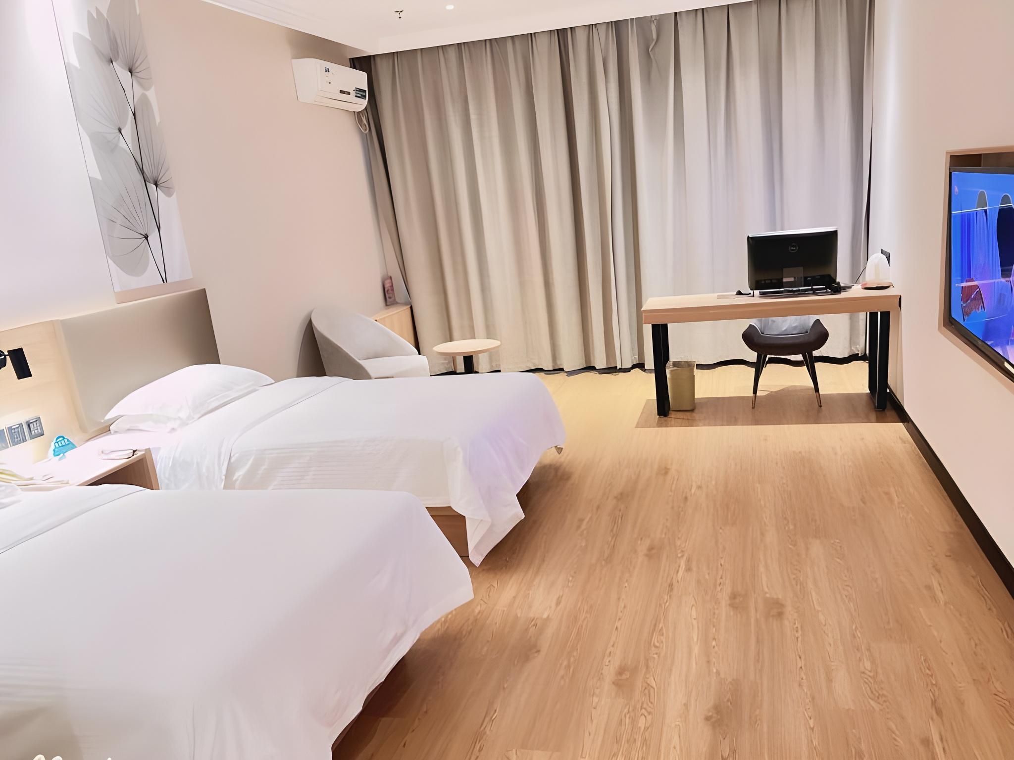 Twin Business Room