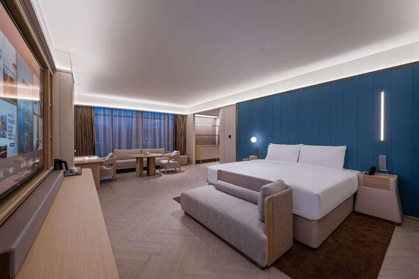 Huazhu - Executive Suite
