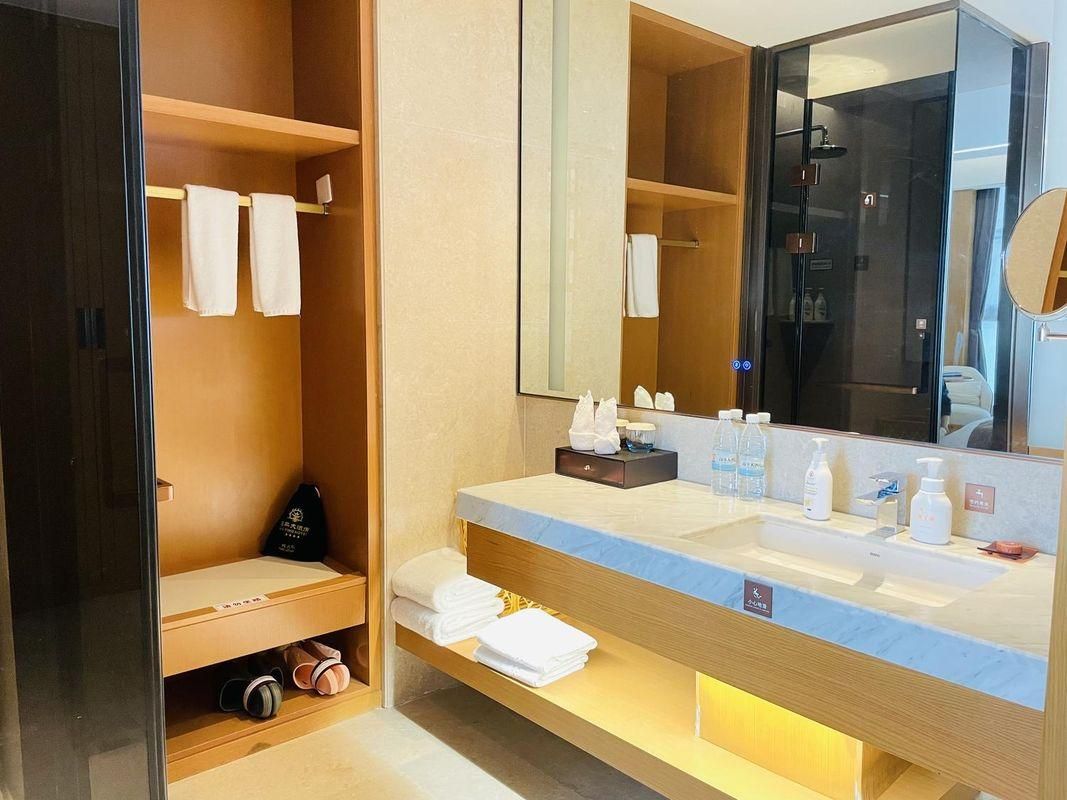 Gaoping Hotel Deluxe Double Room 3