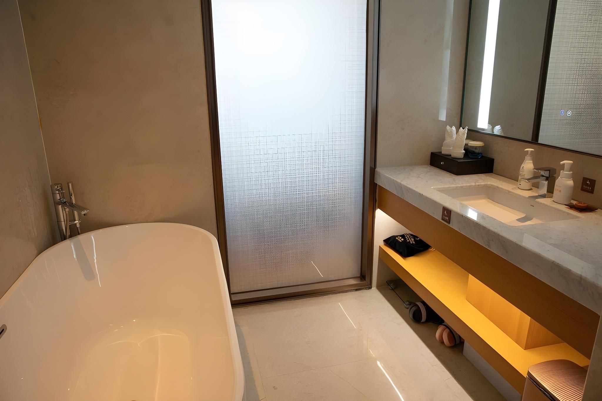 Executive Room (Double Bed) (Bathtub)