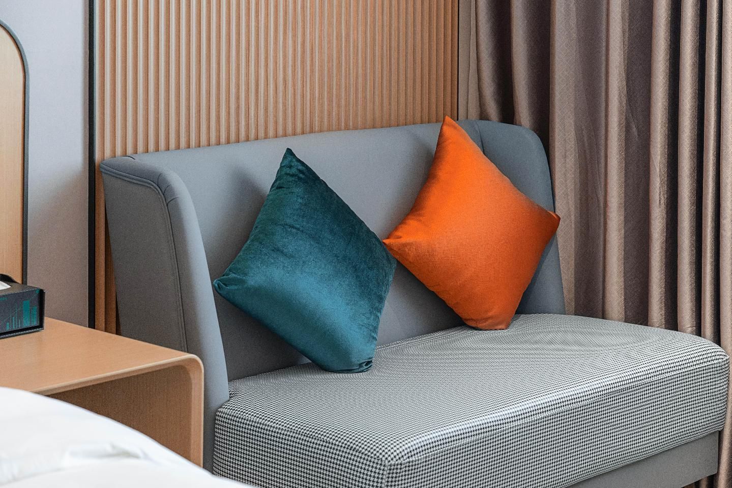 Dossen - Deluxe Bed Room