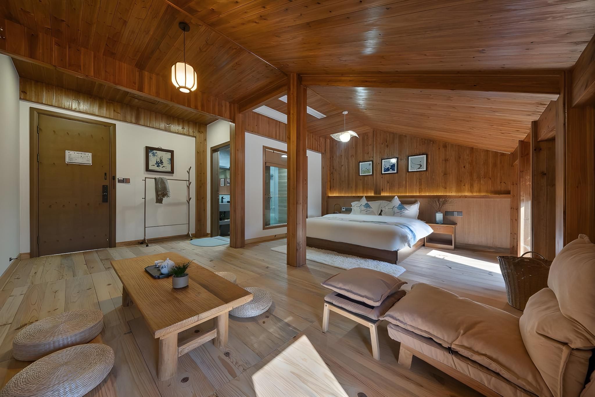 King Studio Suite