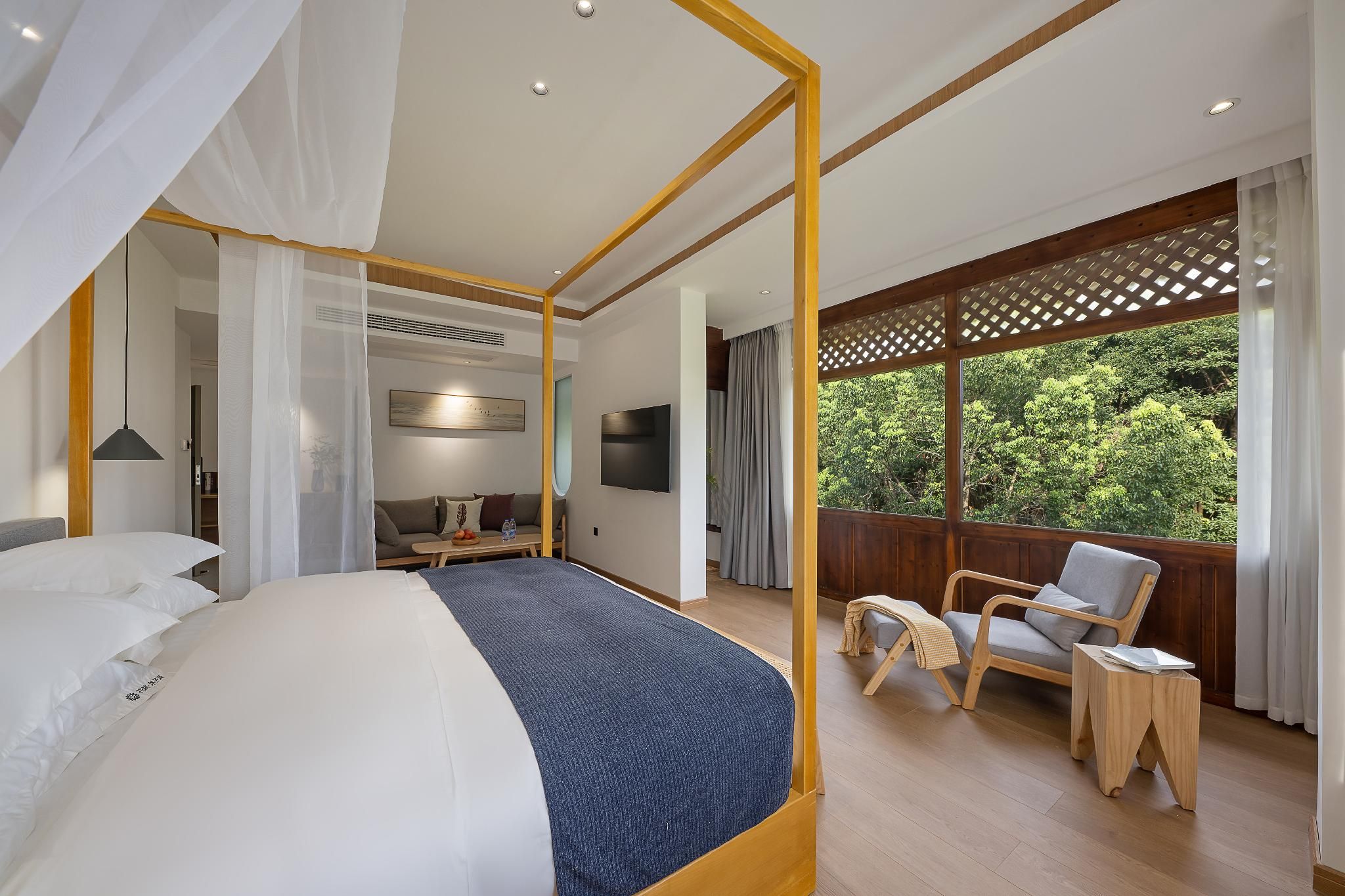 Luxury Studio