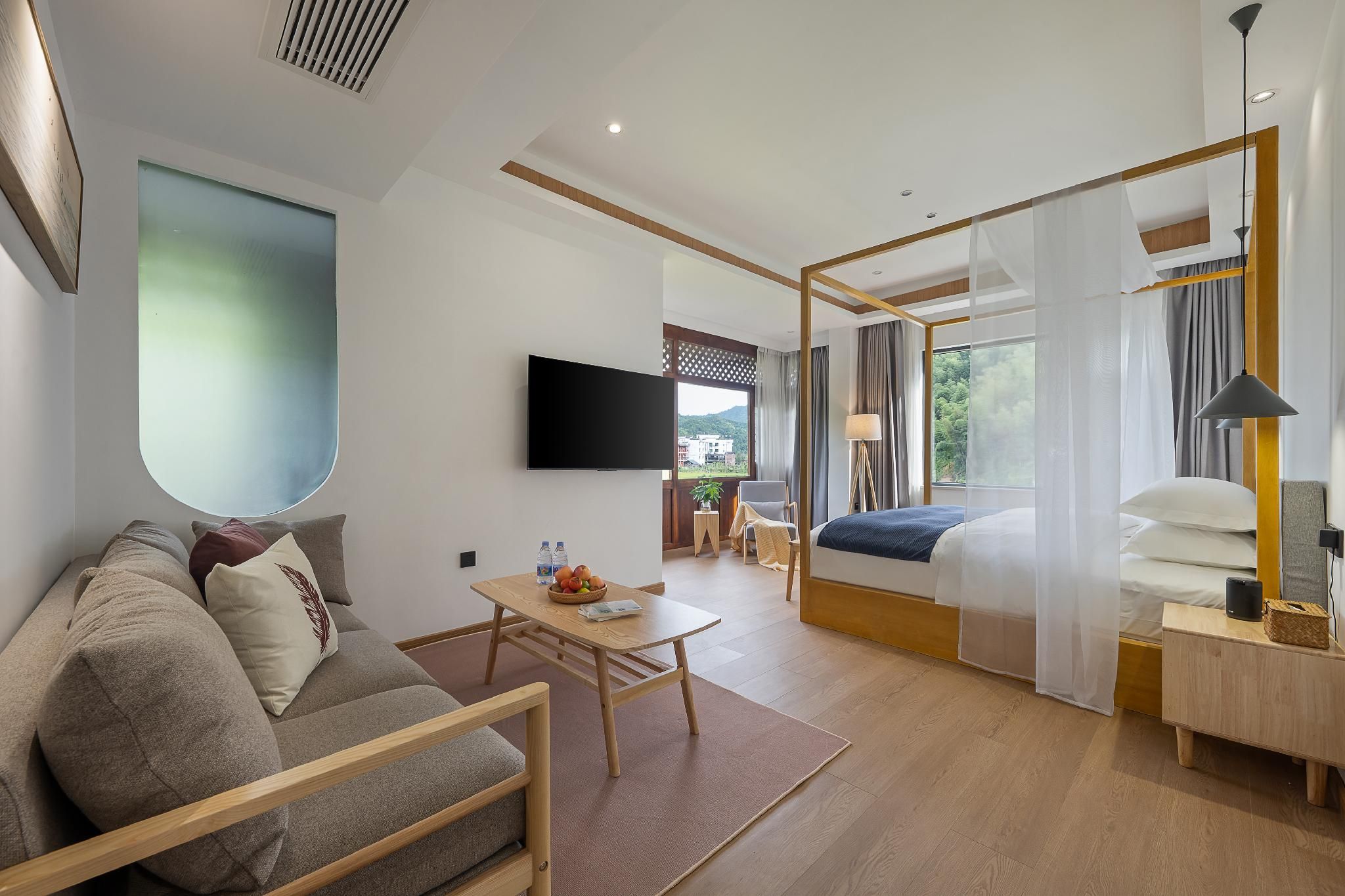 Luxury Studio