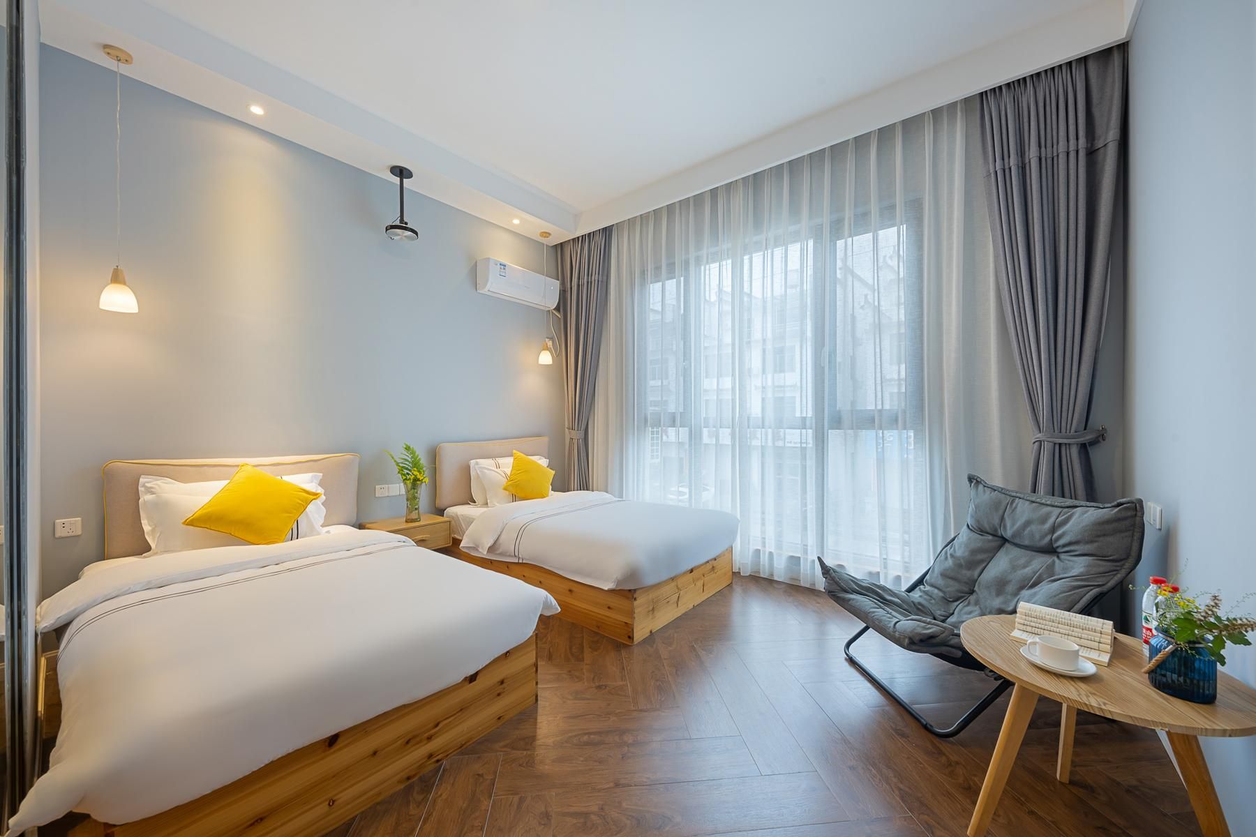 Guest Room - Twin Beds