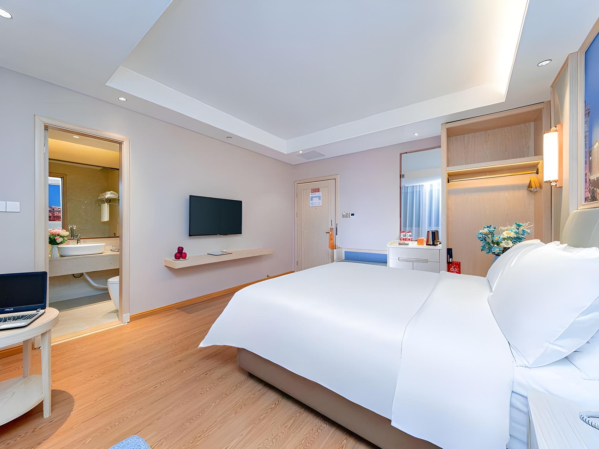 Standard - Queen Room