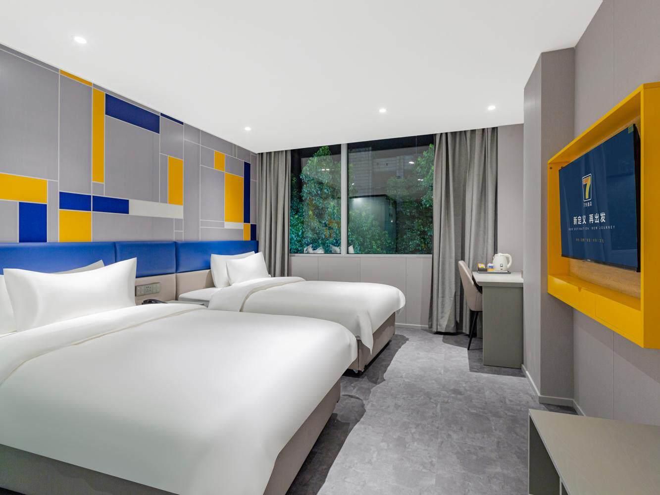 WH - New 7 Days Comfort Twin Room