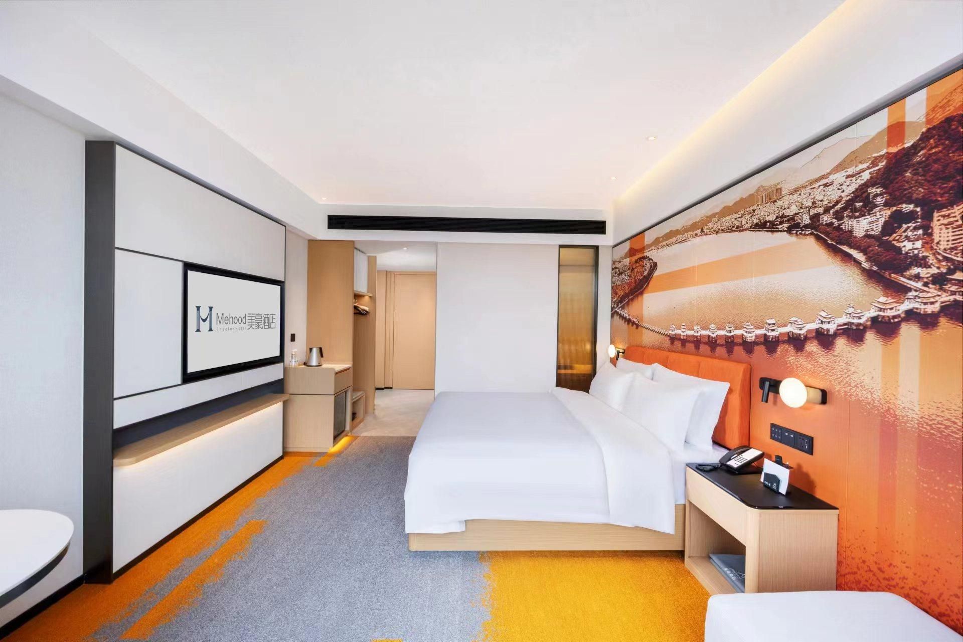 Deluxe Queen Rooms