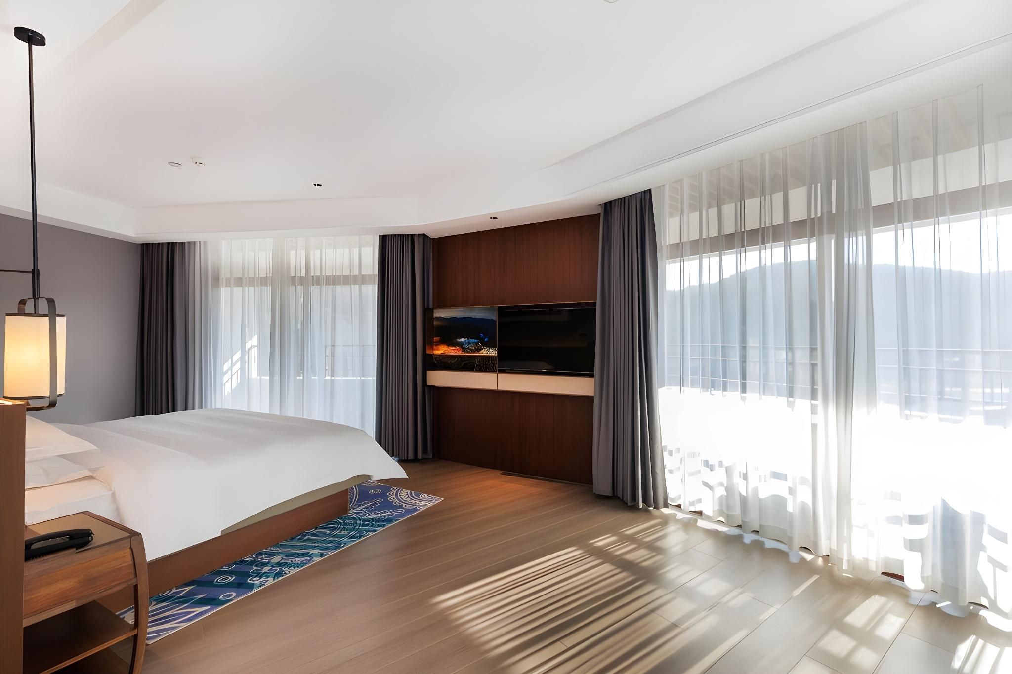 Deluxe Double Bed Room
