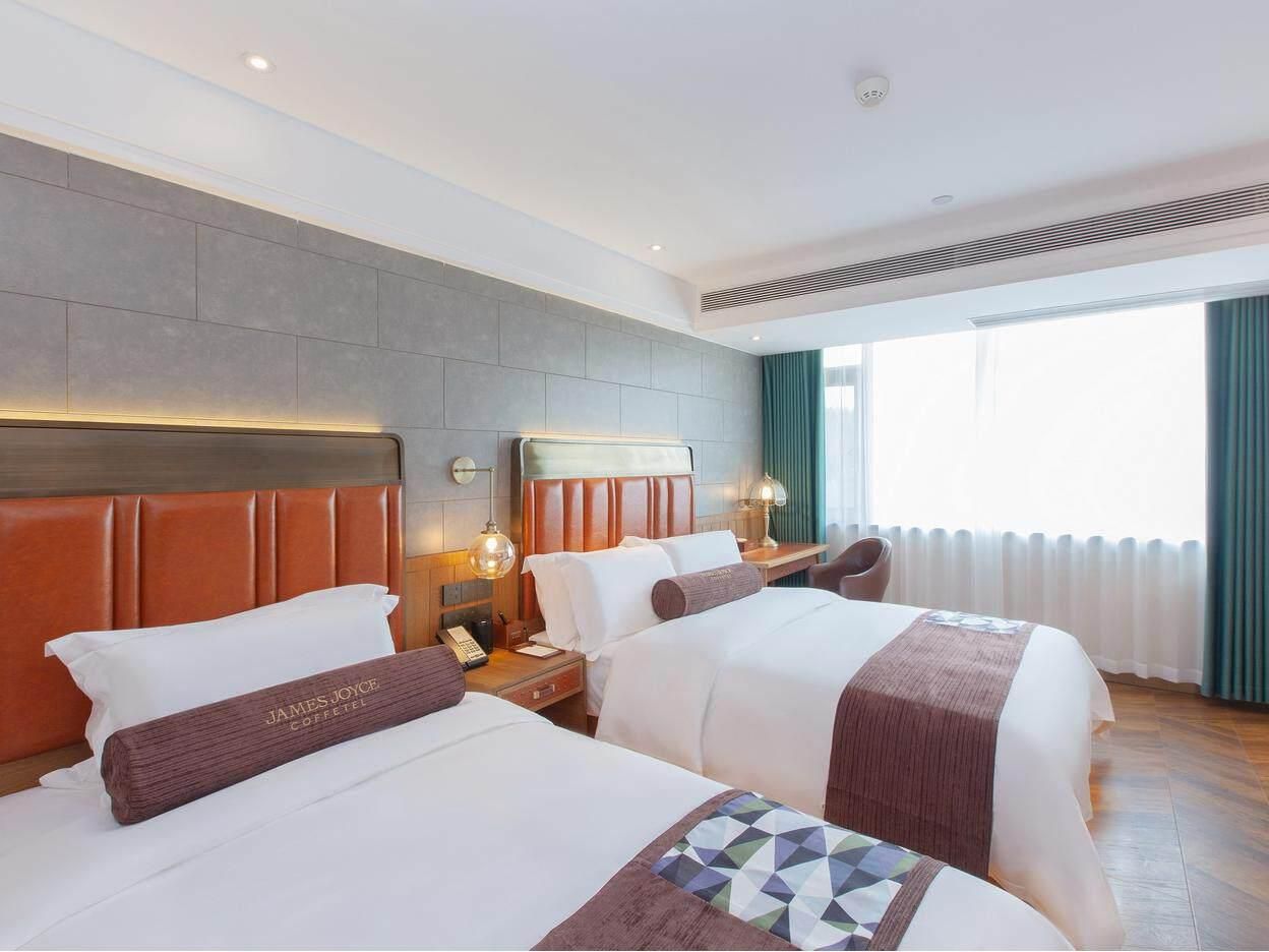 James Joyce Coffetel Xiangyang Ancient City Tanxi Road