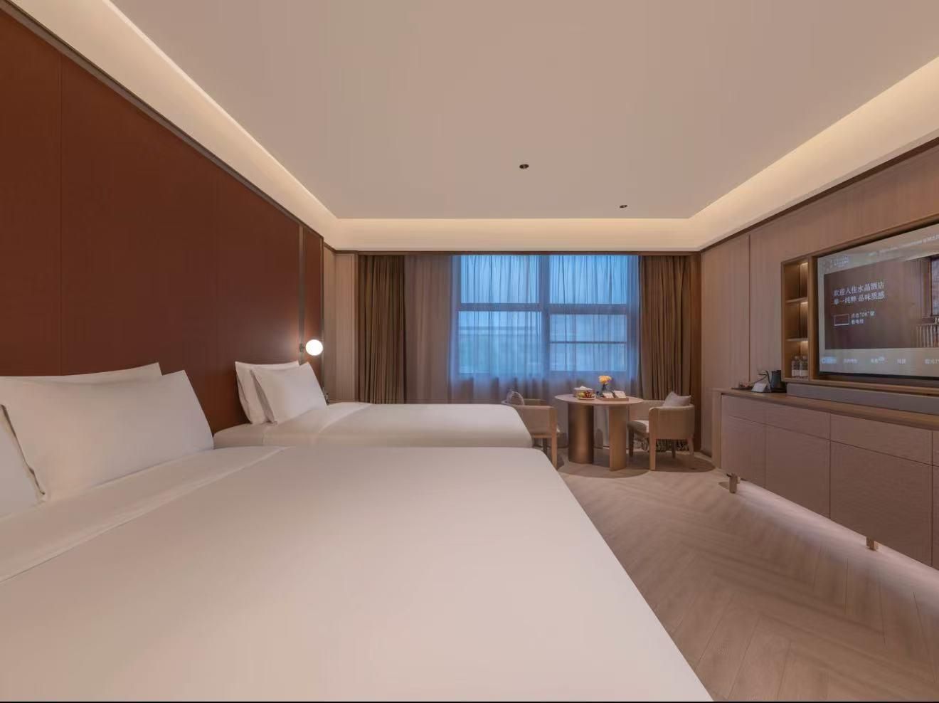 Huazhu - Family Room