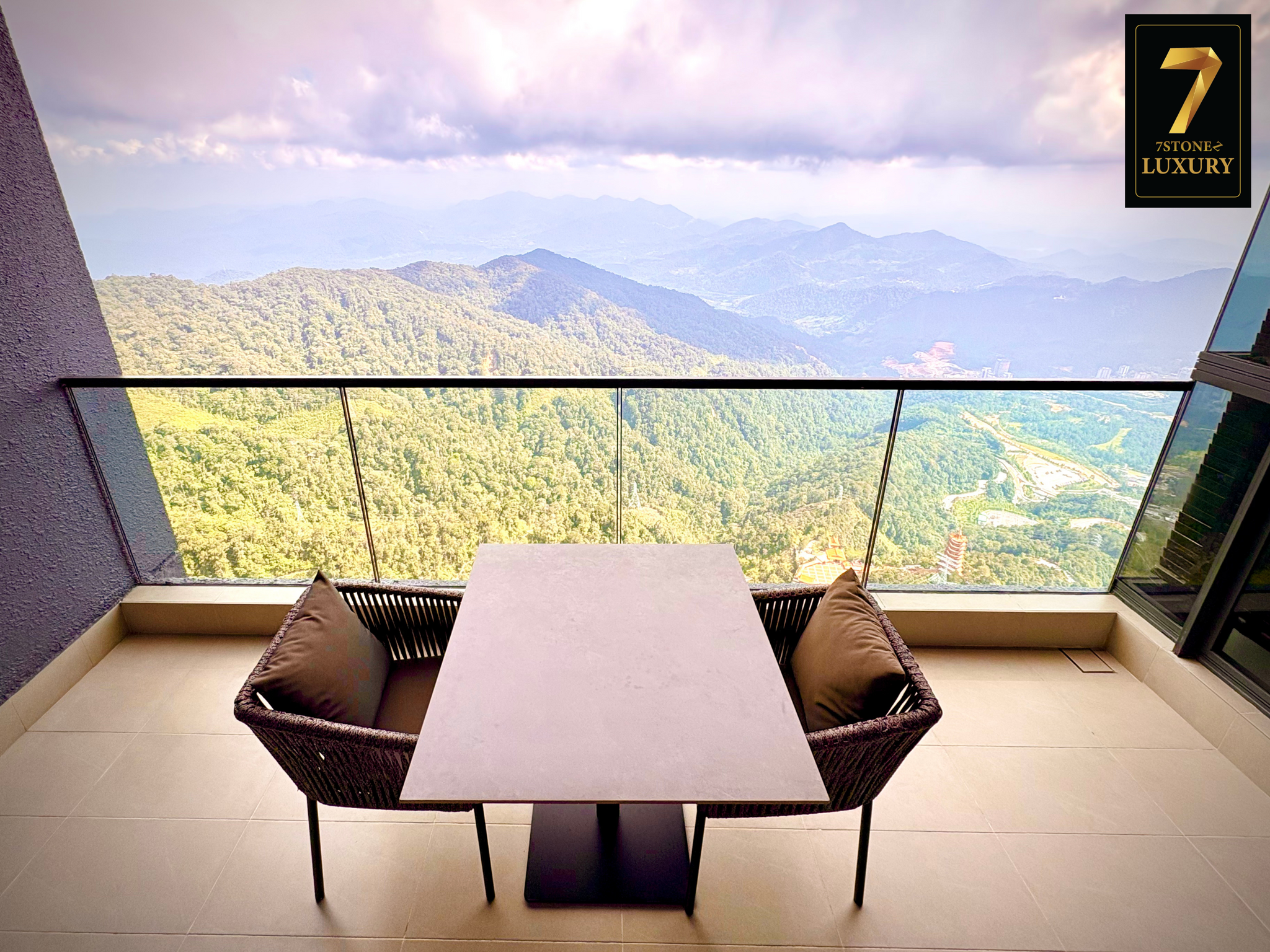 7Stonez Luxury ANTARA RESIDENCE Genting Highlands Luxury Deluxe Suite 2