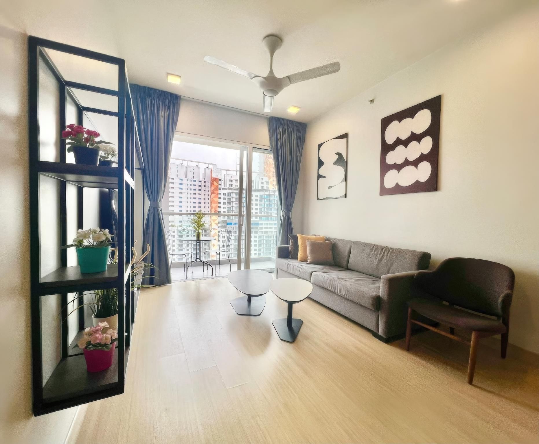 Windmill Upon Hills Retreat Apartments