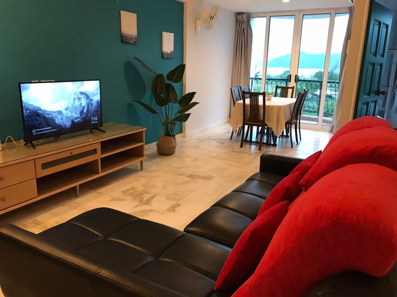 Blue Andaman Seaview  Families Suite Apartment