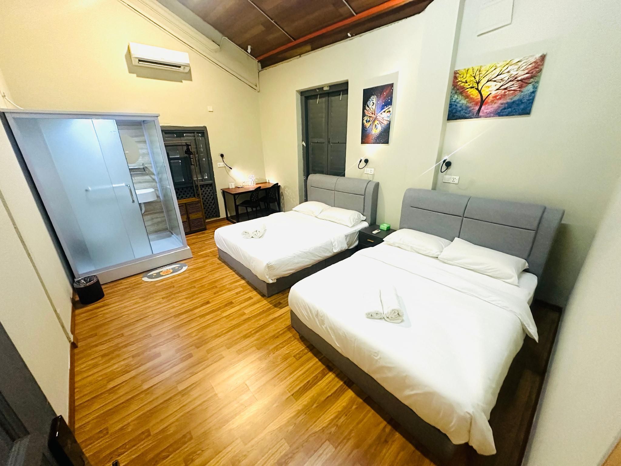 Economy Quadruple Room
