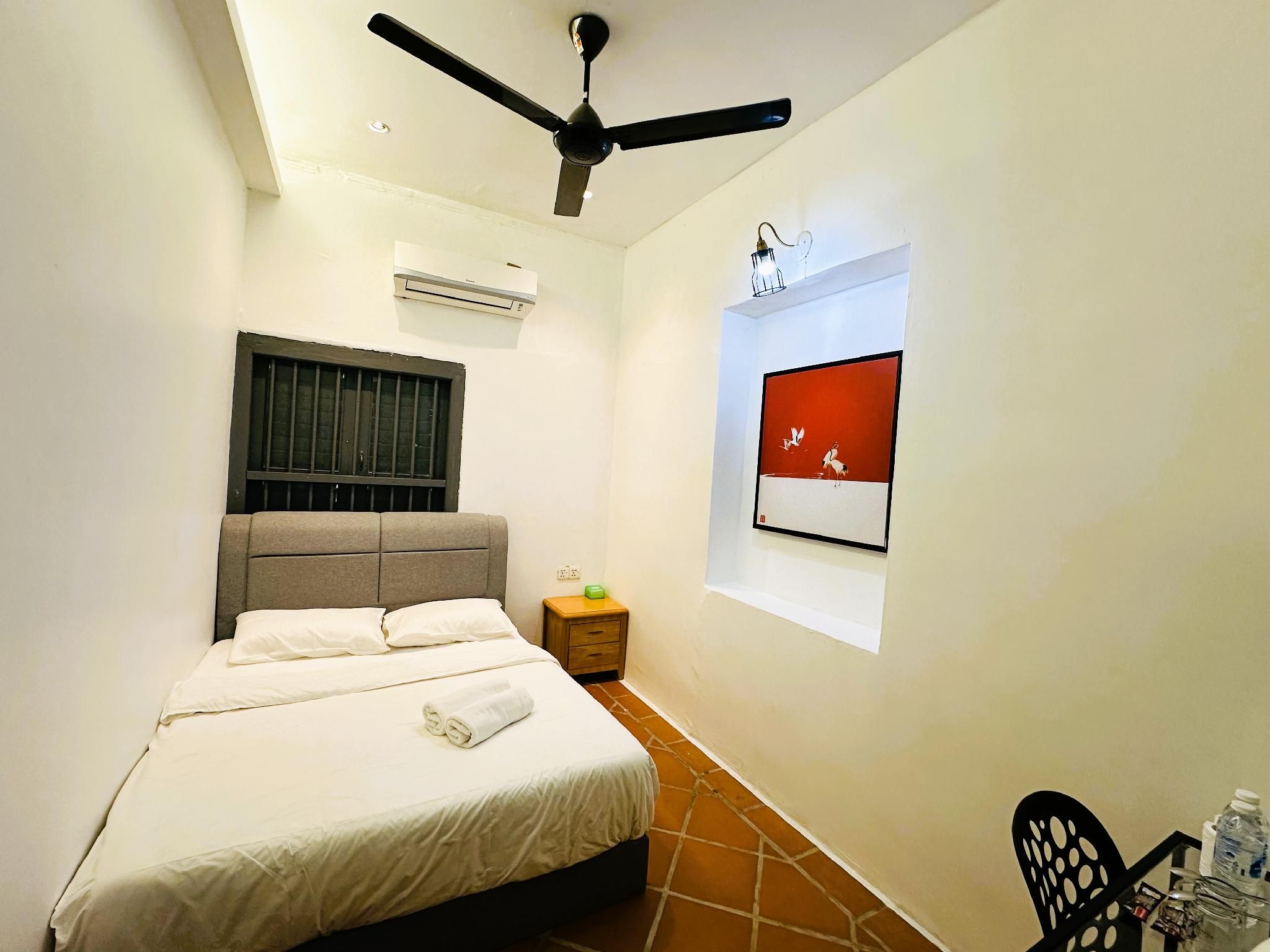 Standard Quadruple Room