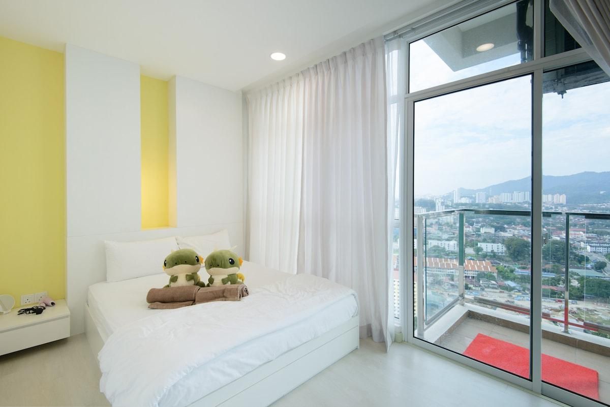 Couples Getaway L | Cozy 1BR Suite