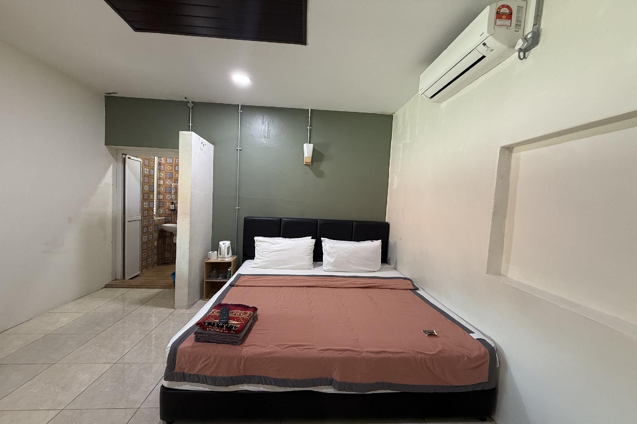 Double Room 2