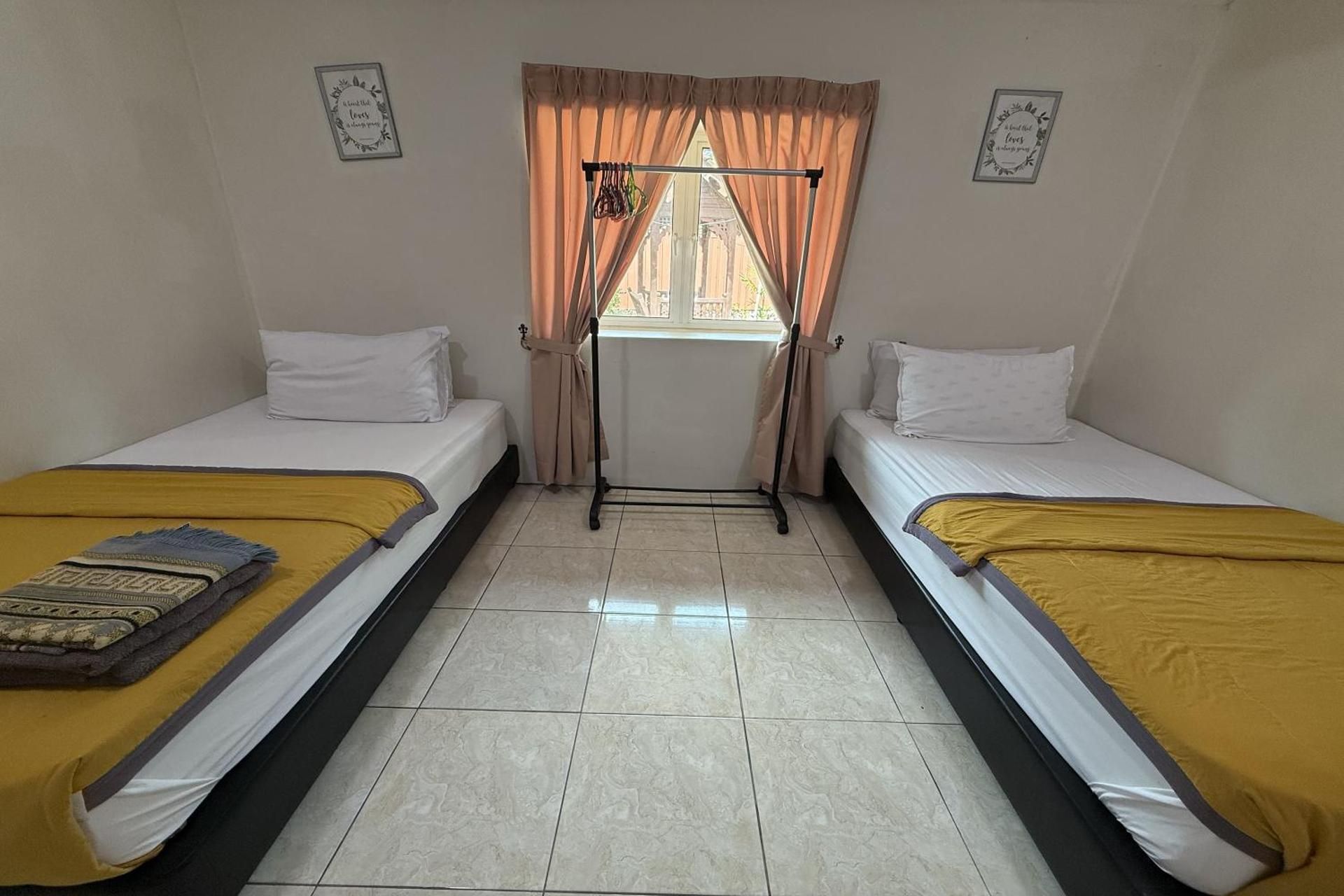 Budget Twin Room