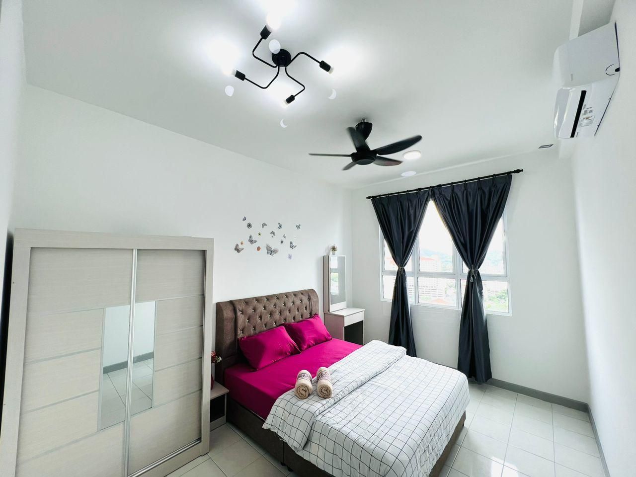 Atarashii Homestay Ladang Tanjung (KTCC) with POOL