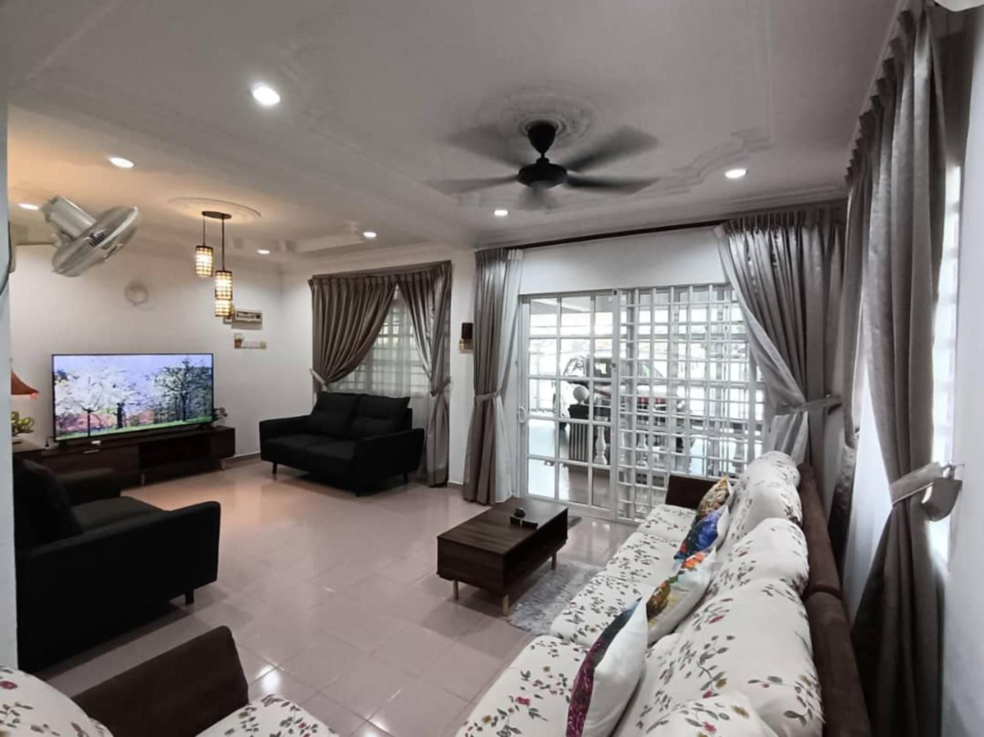 Four-Bedroom Vacation Home