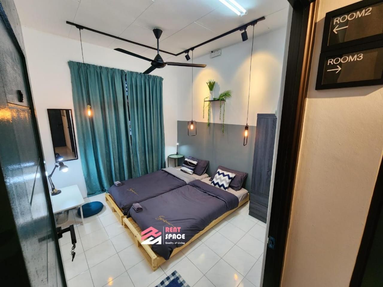 Large Single Room