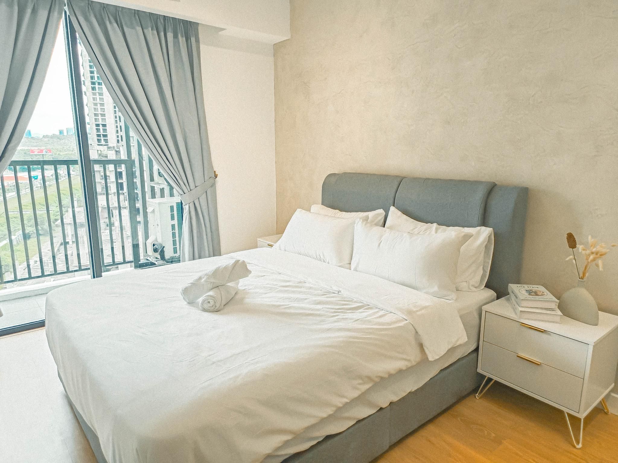 Edumetro CozySuite 4Pax SubangJaya 01
