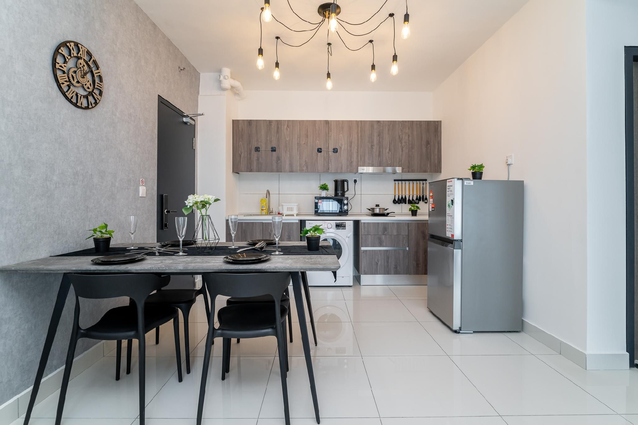 Edumetro FamilyCozySuite 6Pax 21