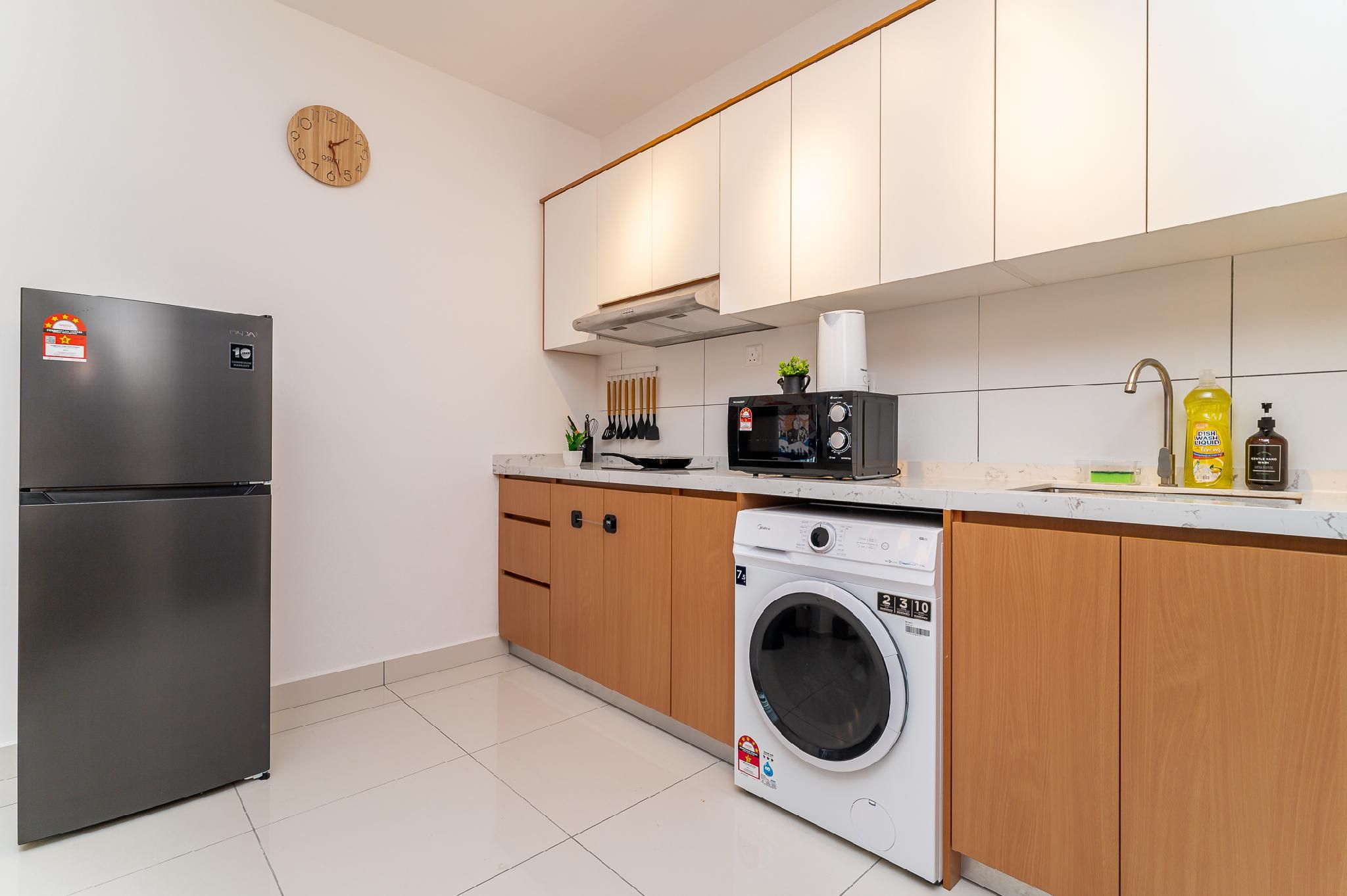 Edumetro ComfySuite SubangJaya 19