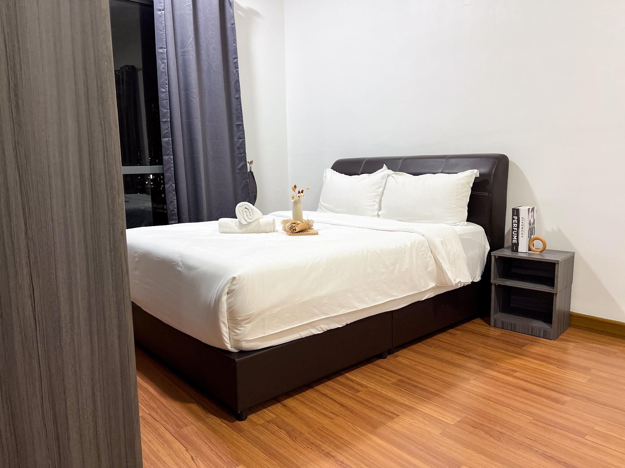 DaMen l Near Subang Meds | 6Pax APT | IconiqueA13A