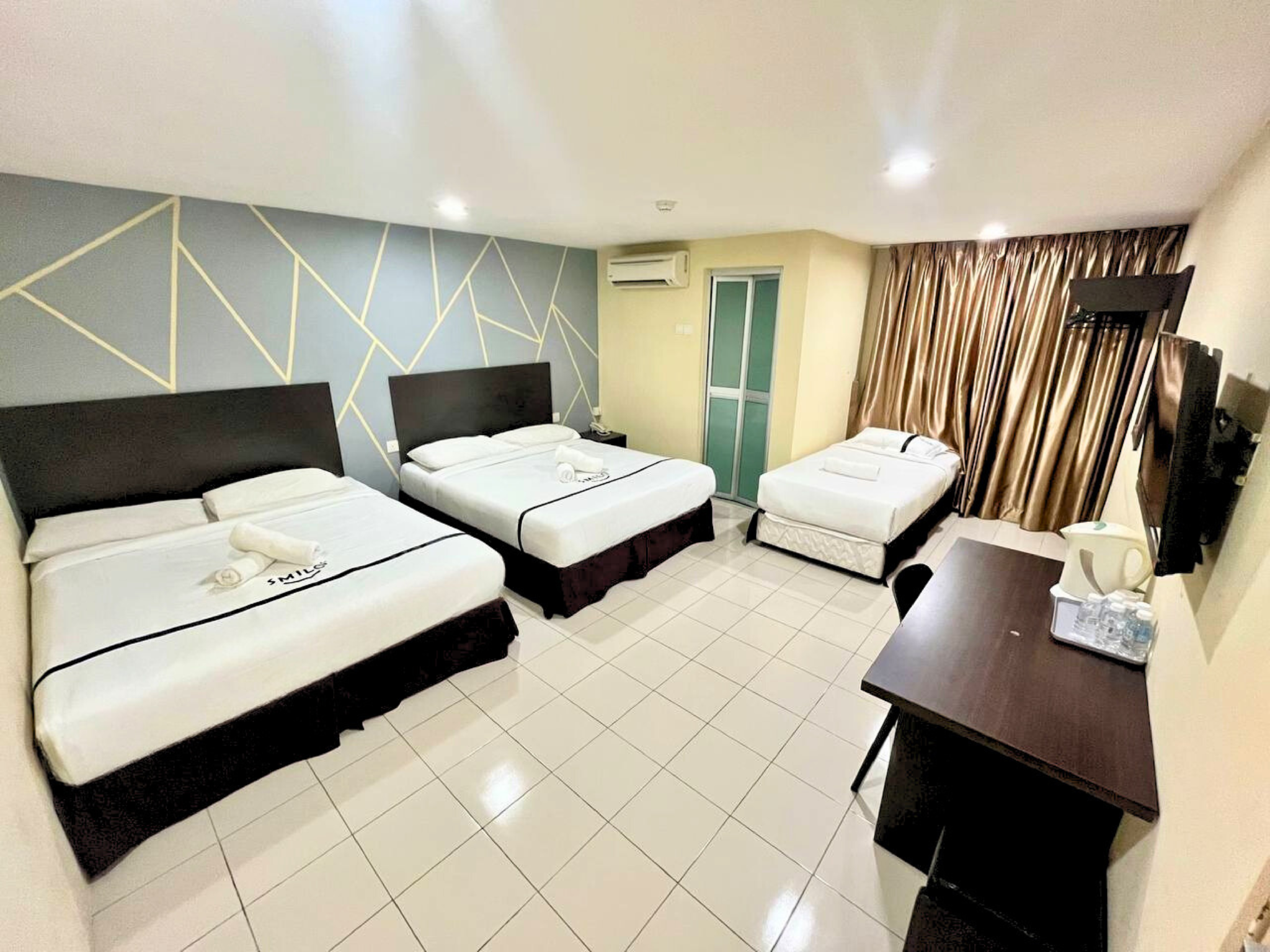 Family 5 Room