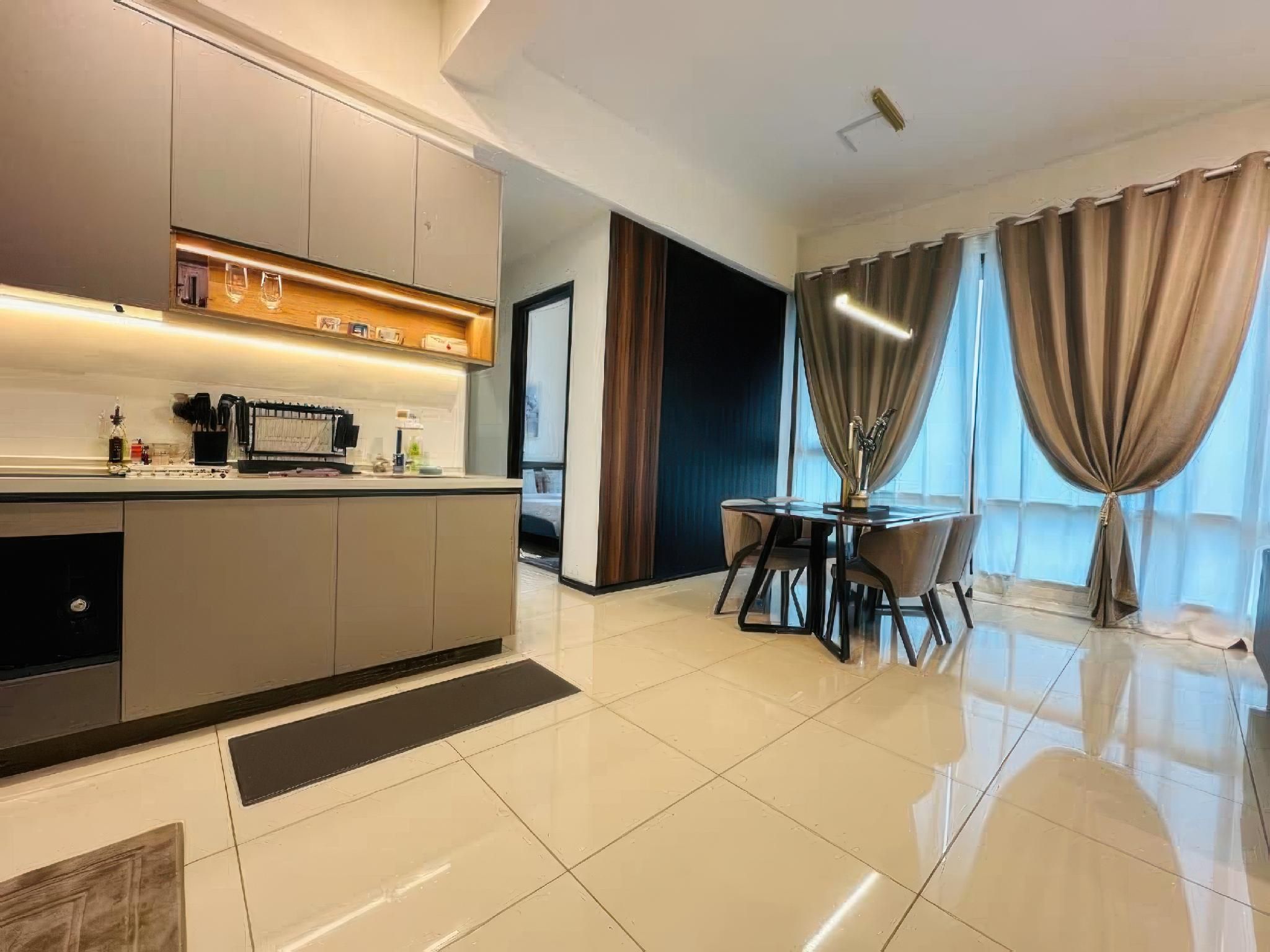 2 Bedroom