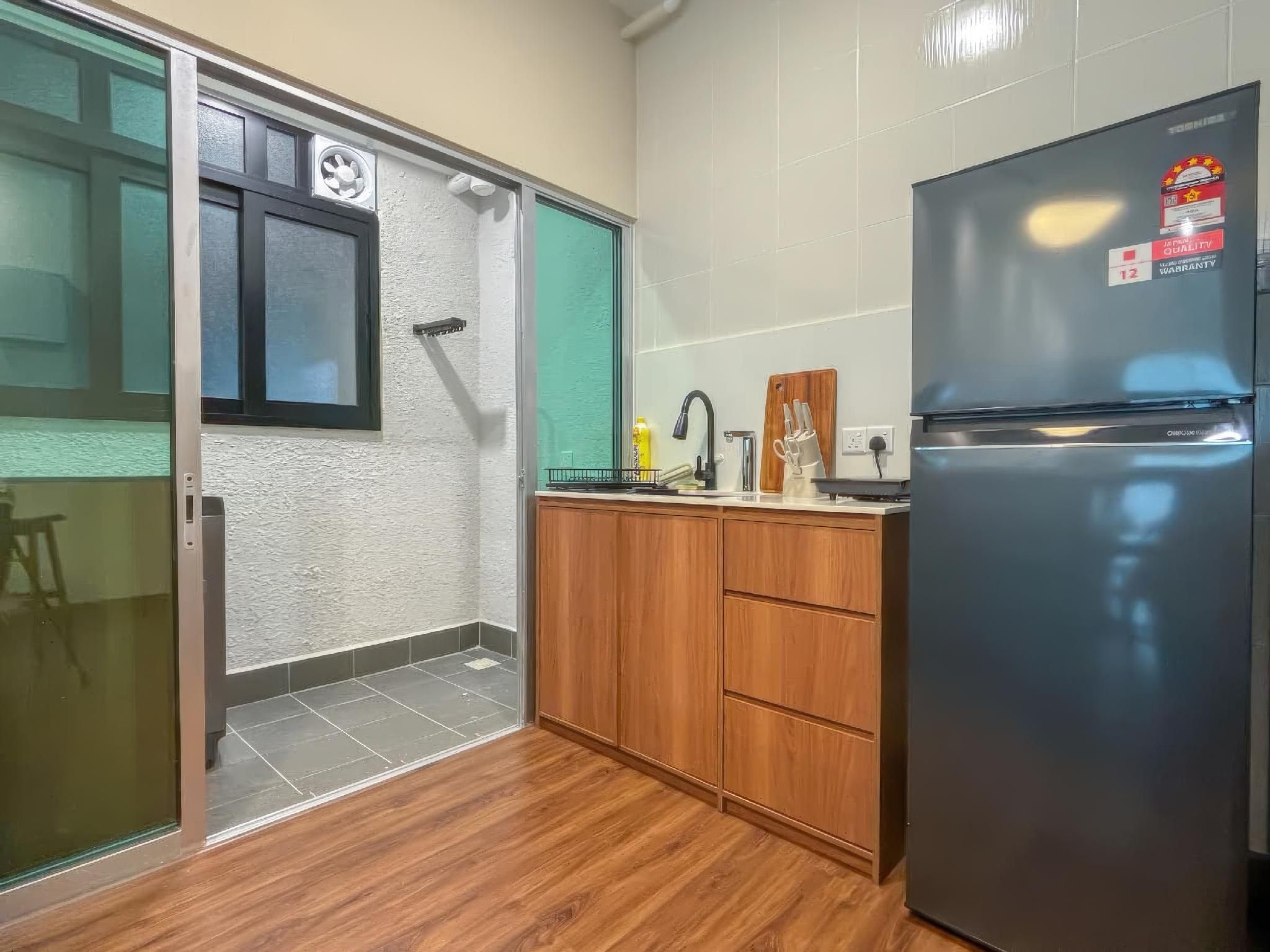 2 Bedroom