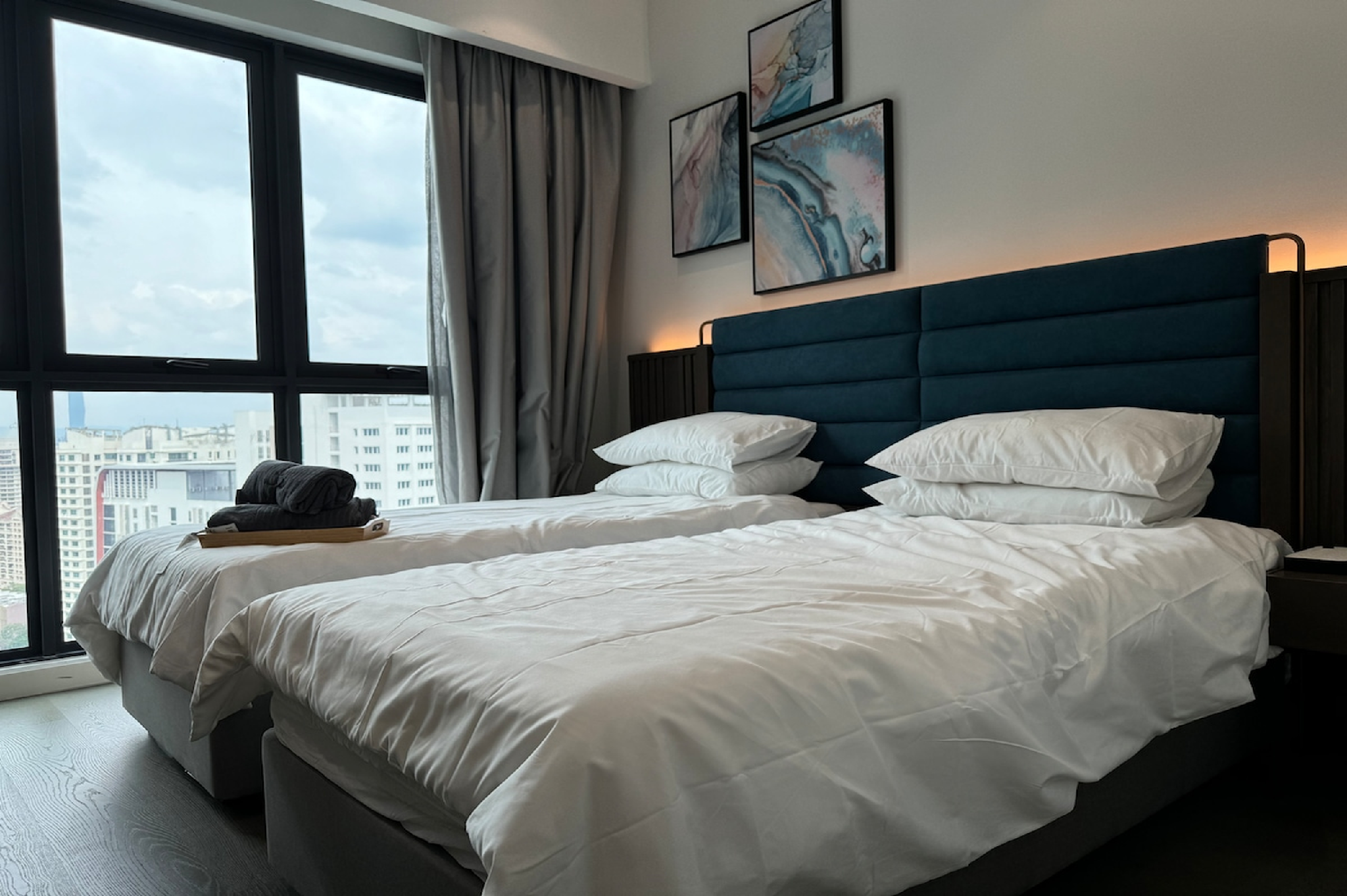 One Bedroom Apartment