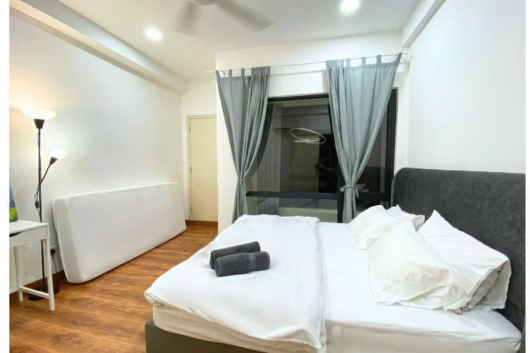 2 Bedroom