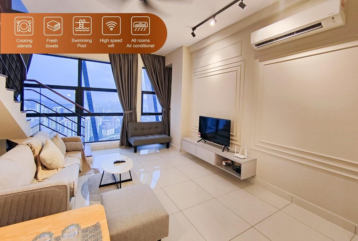 Cozy 2BR Duplex @ MT.KIARA