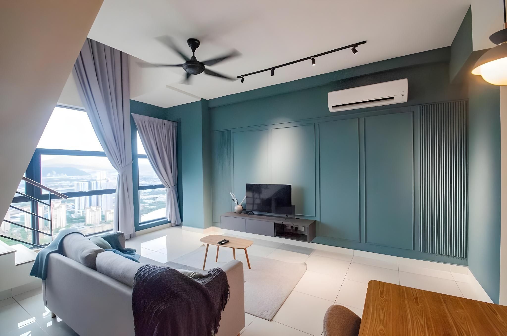European 2 bedroom Duplex @ Arte