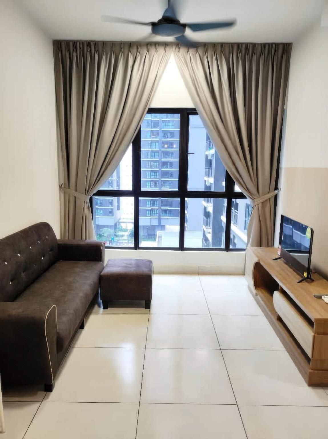 2 Bedroom