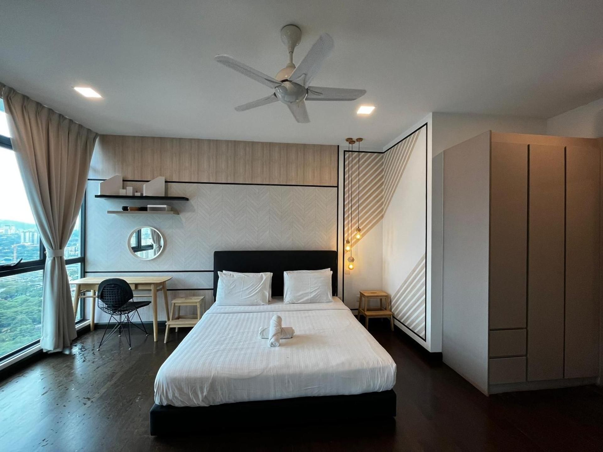 Family Two-Bedroom Apartment with View