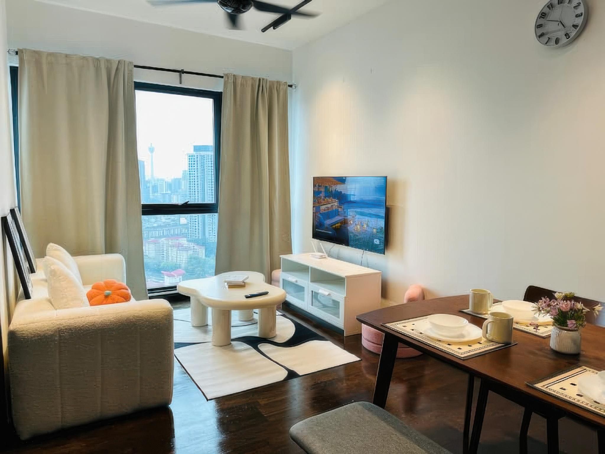 2 Bedroom