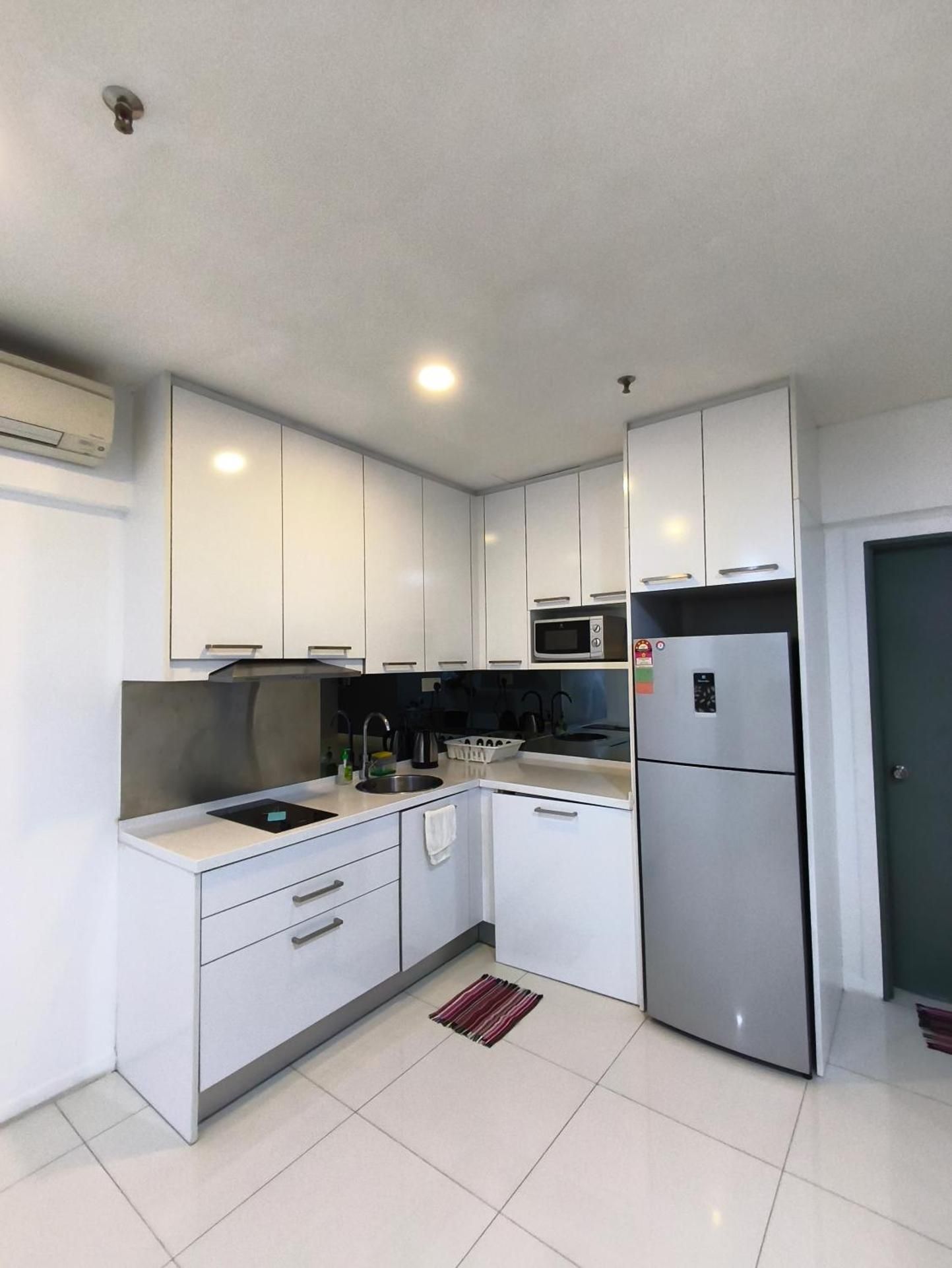 Deluxe One-Bedroom Apartment with City View