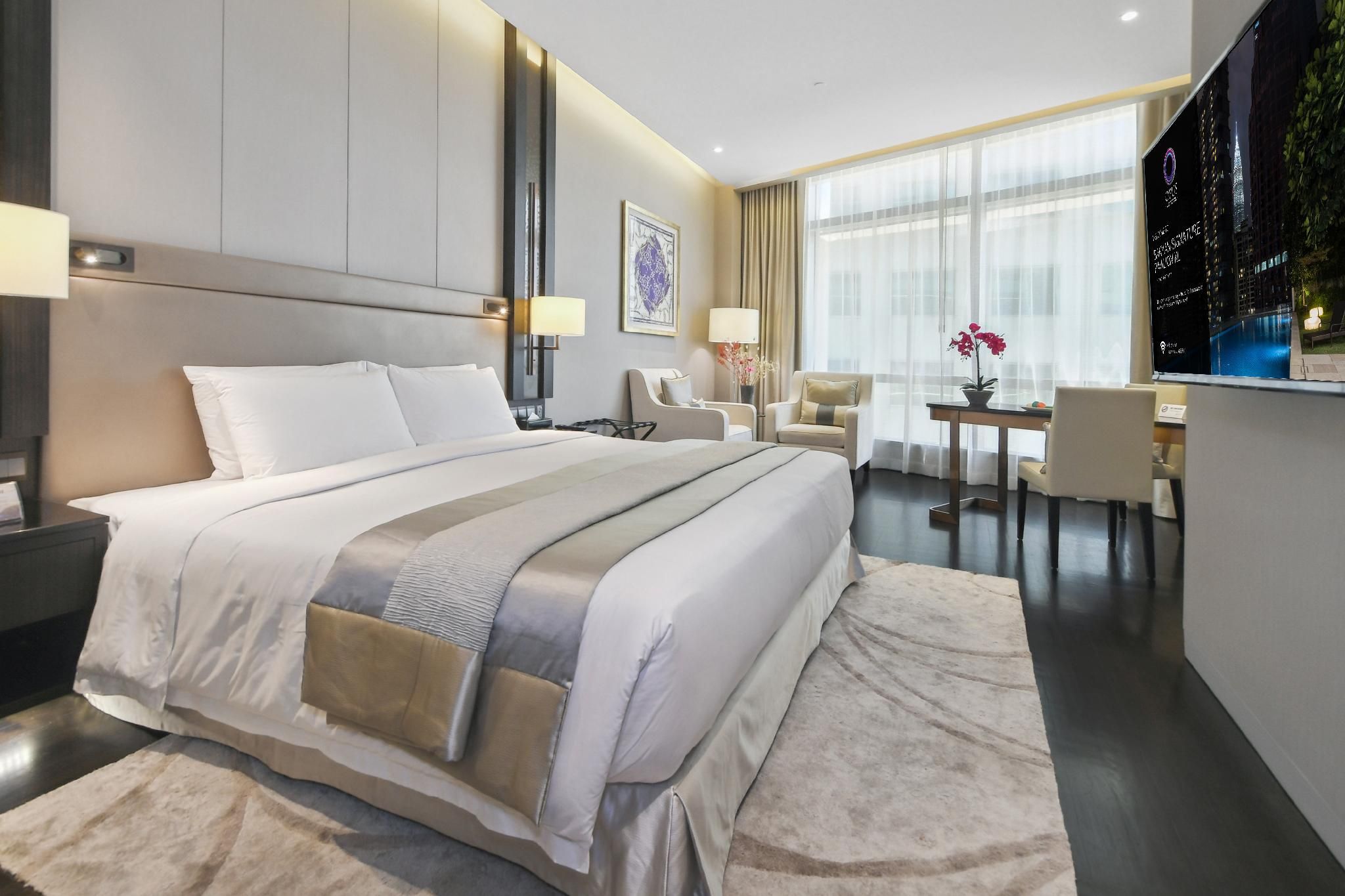 Deluxe Suite