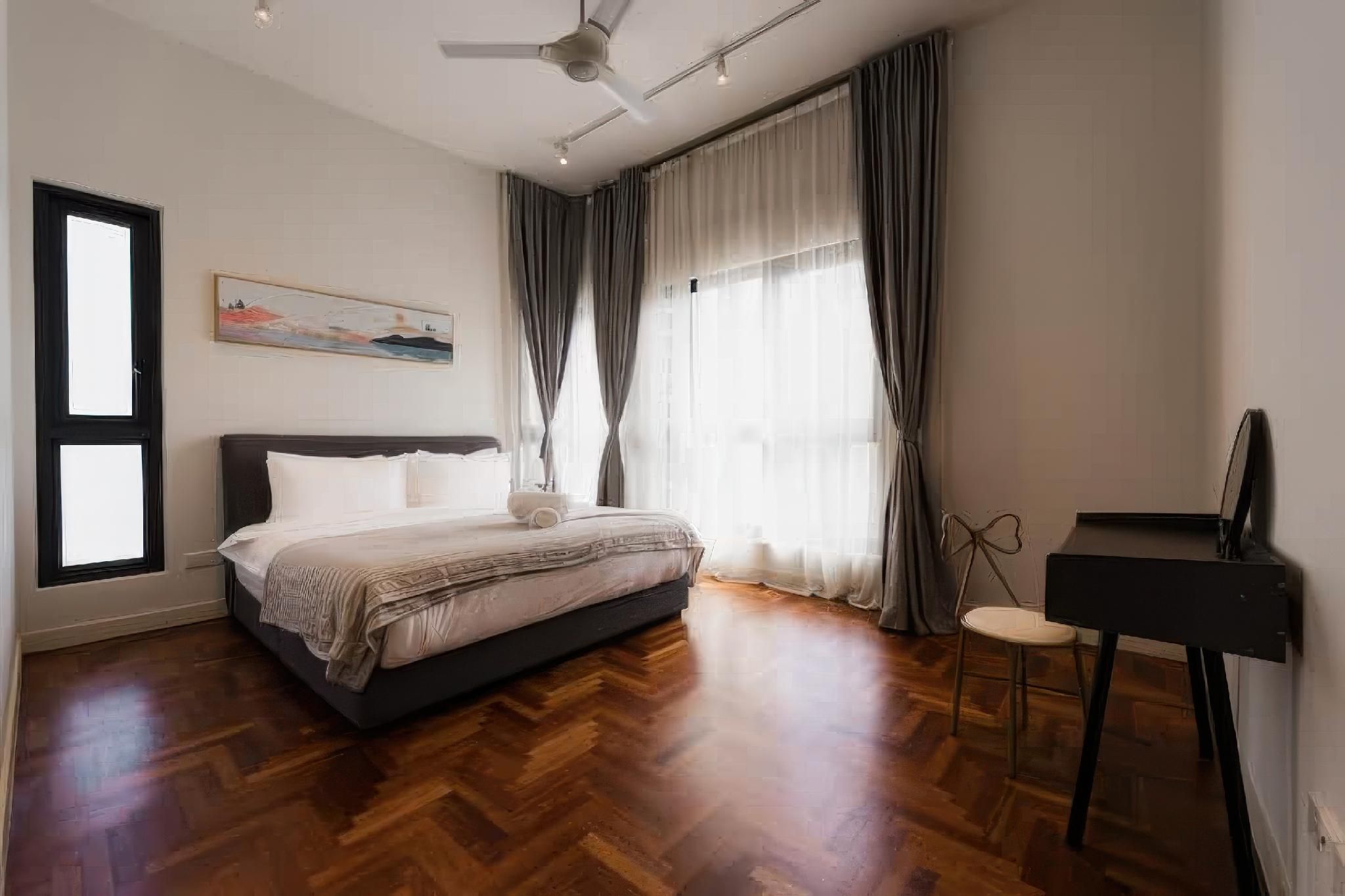2 Bedroom
