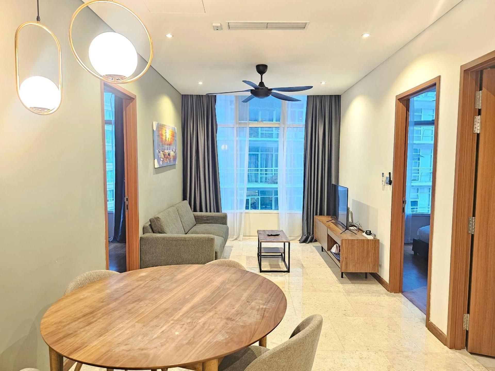 Deluxe Two Bedroom Apartment