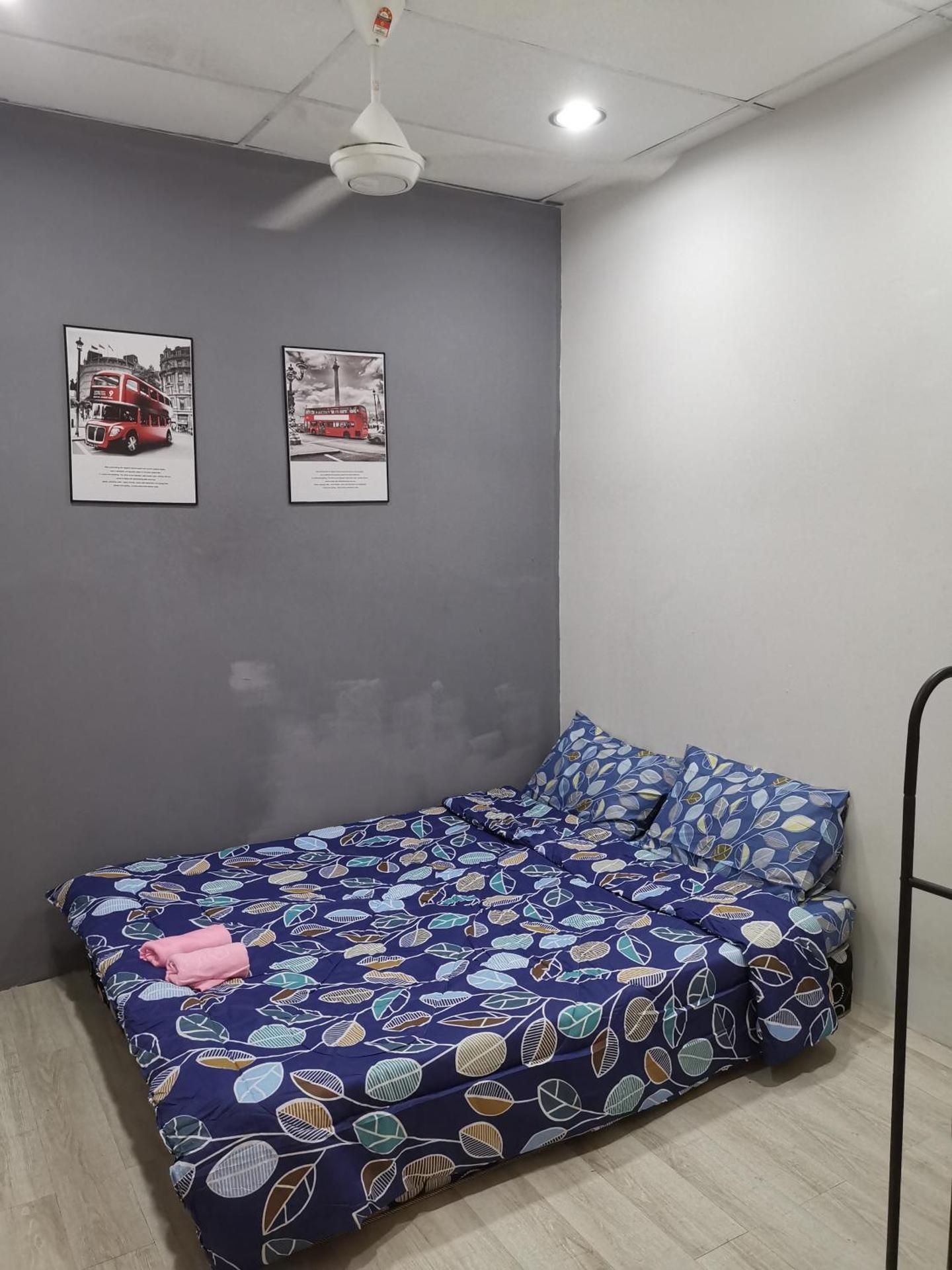 Double Room with Shared Bathroom