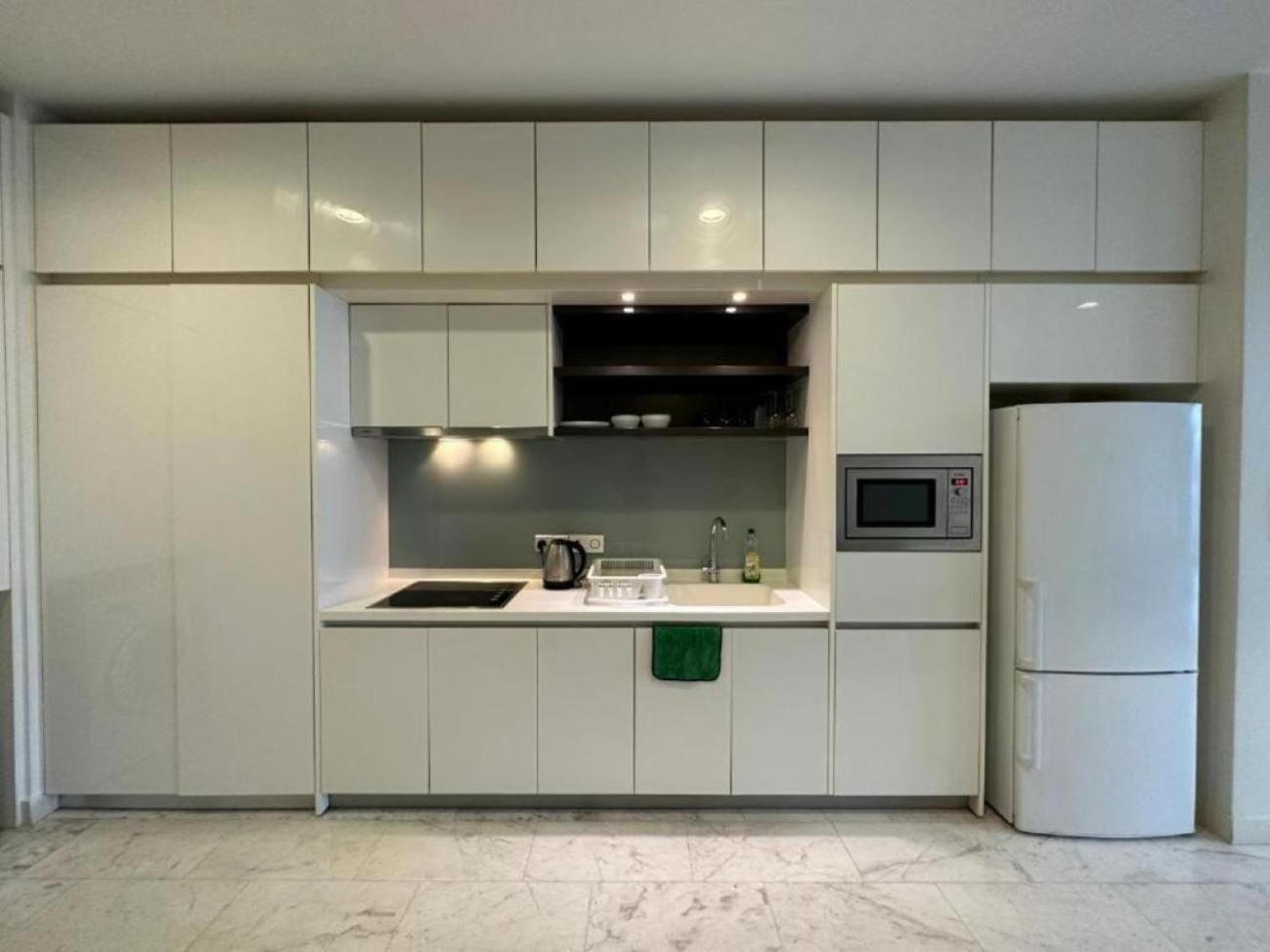 Three-Bedroom Apartment - High Floor
