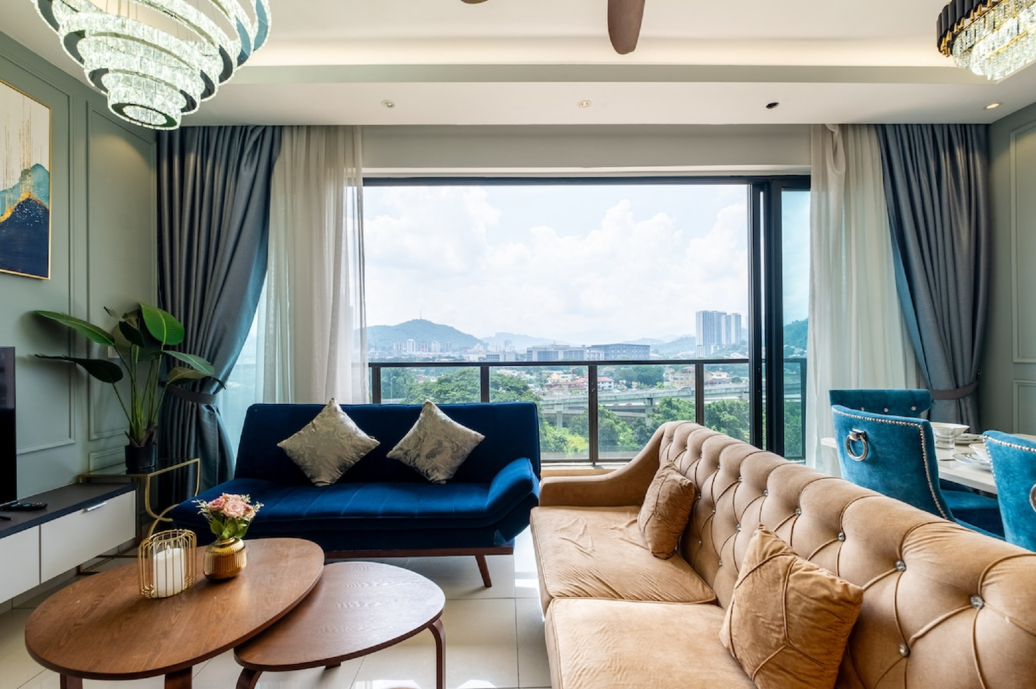 4 Bedroom Apartment