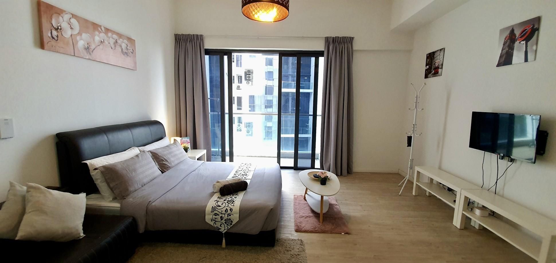 Studio with Balcony City View
