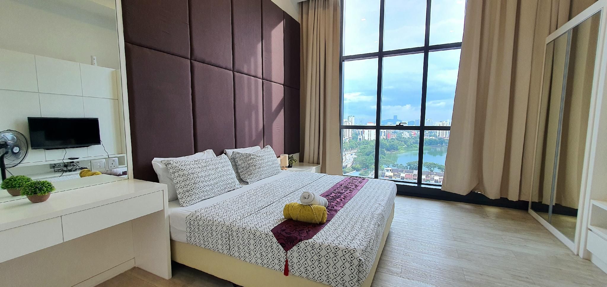 Duplex City View Suite